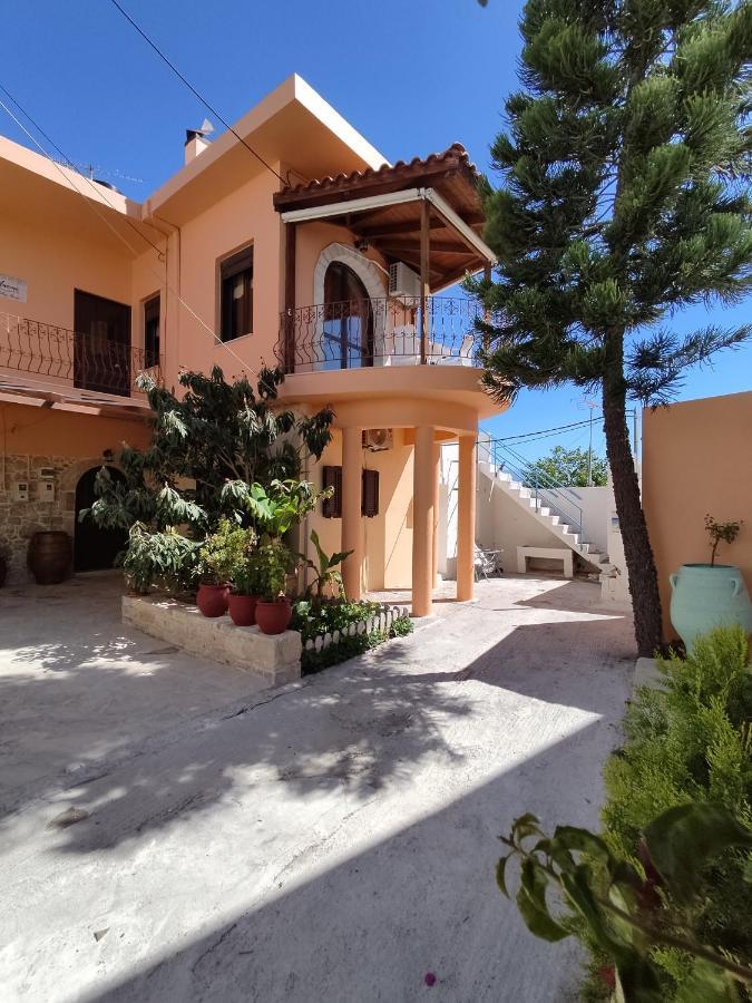 Anemi Villa Kamilari Exterior photo